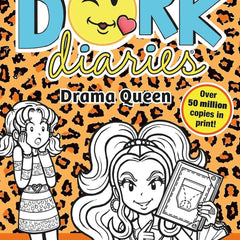 DORK DIARIES: DRAMA QUEEN by Rachel Renee Russell