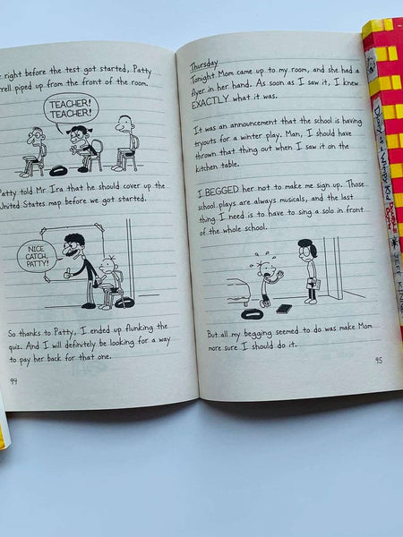 Diary of a Wimpy Kid Box Set - Books 1-12 by Jeff Kinney